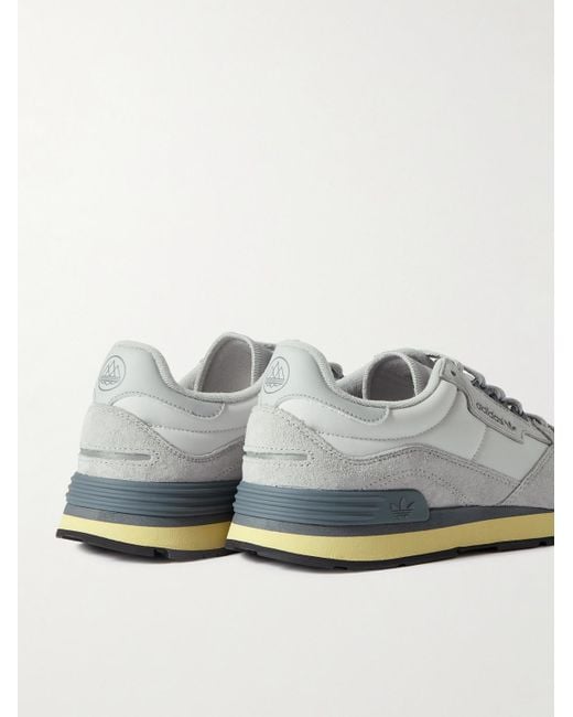 Sneakers in camoscio di Adidas Originals in White da Uomo