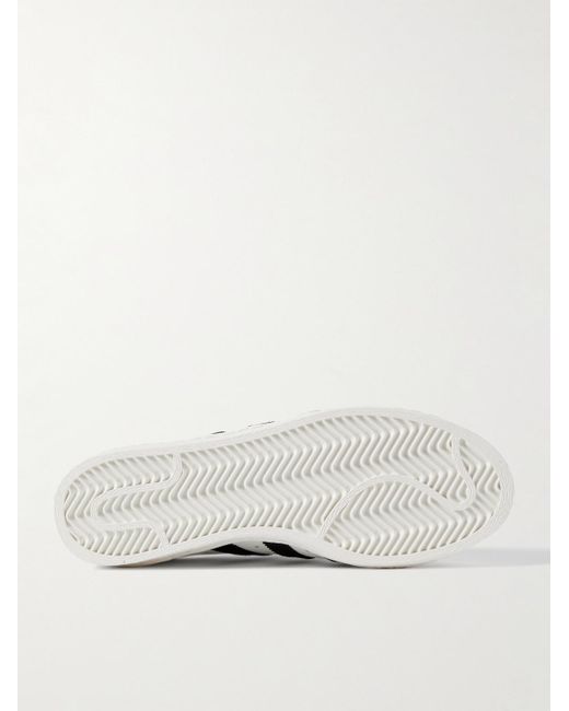 Sneakers in pelle Superstar 82 di Adidas Originals in White da Uomo