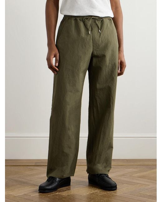 Pantaloni A Gamba Larga di A Kind Of Guise in Green da Uomo