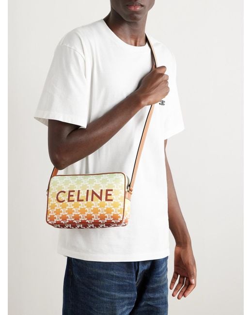 Céline Triomphe Umhängetasche aus beschichtetem Canvas mit Logoprint und Lederbesatz in Natural für Herren