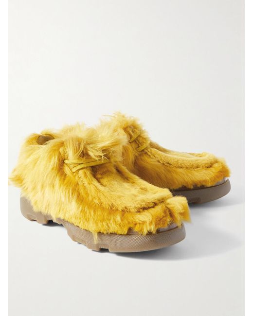 Burberry Yellow Shearling Shoes for men
