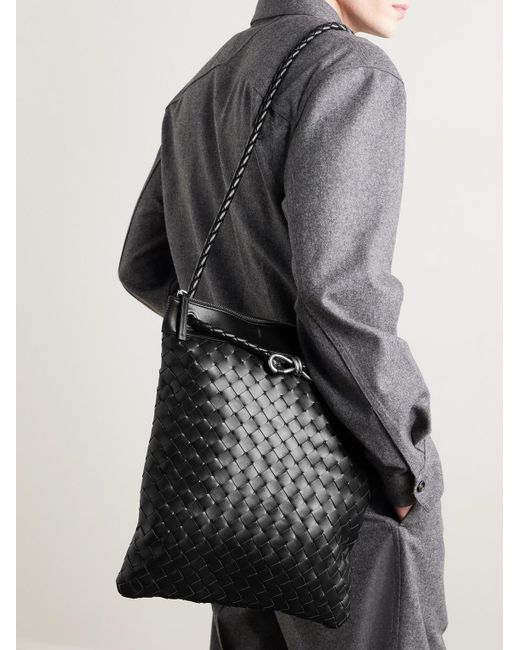 Bottega Veneta Black Flat Andiamo Intrecciato Leather Messenger Bag for men