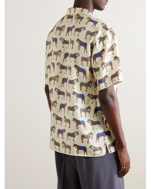 Camicia in twill di seta stampato con monogramma e colletto aperto di Gucci in White da Uomo