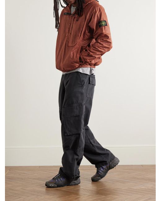 Stone Island Panama Kapuzenjacke aus Nylon mit kurzer Knopfleiste und Logodetail in Stückfärbung in Red für Herren