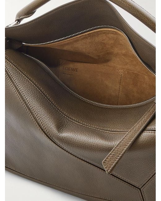 Loewe Puzzle Edge Large Umhängetasche aus vollnarbigem Leder mit Logoprägung in Brown für Herren