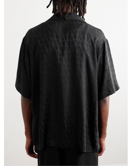 Valentino Garavani Toile Iconograph Hemd aus Seidensatin mit Jacquard-Logomuster und Reverskragen in Black für Herren