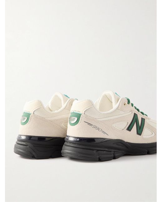 New Balance 990v4 Sneakers aus Veloursleder und Mesh mit Lederbesatz in Natural für Herren