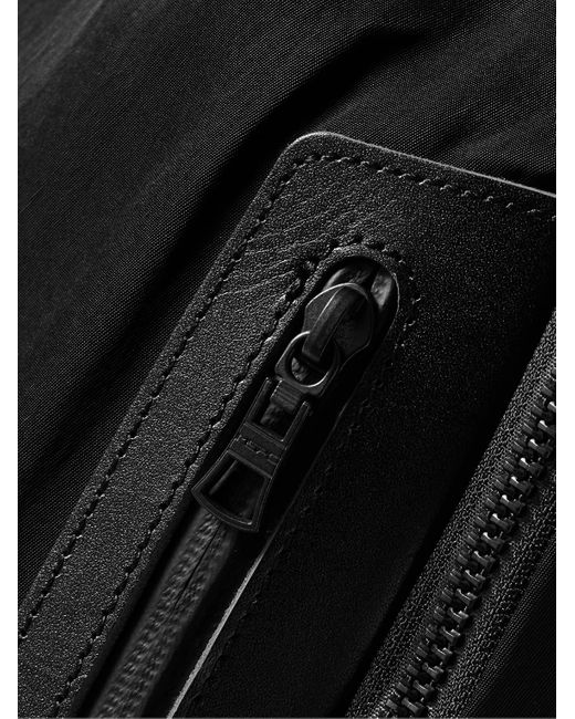 Zaino di Master Piece in Black da Uomo
