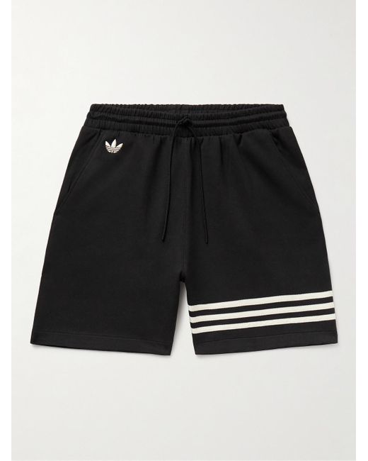 Striped gym deals shorts