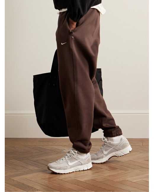 Sneakers in camoscio spazzolato e mesh con finiture in gomma Zoom Vomero 5 di Nike in White da Uomo