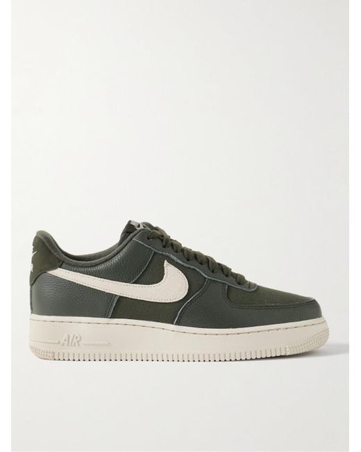 Nike Air Force 1 '07 Sneakers aus vollnarbigem Leder und Canvas mit Velourslederbesatz in Green für Herren