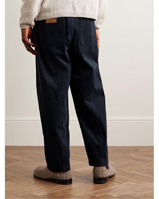 Pleated corduroy store trousers