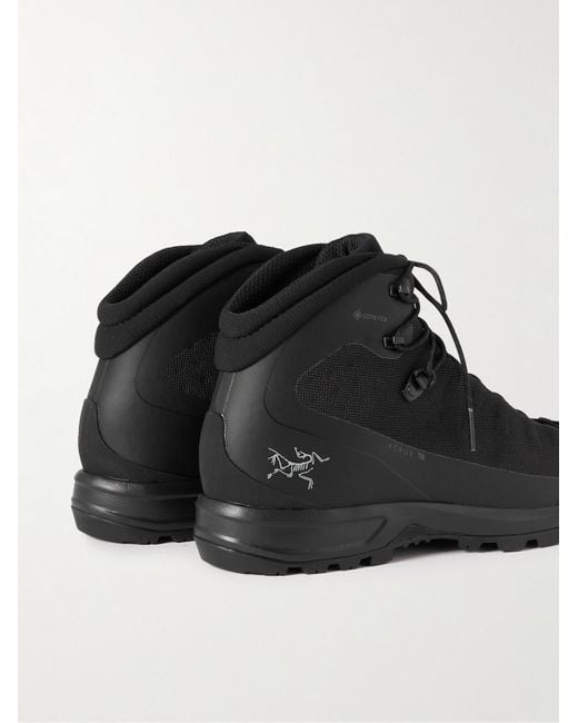 Arc'teryx Acrux Tr Gtx M Rubbertrimmed Goretex Hiking Boots in Black