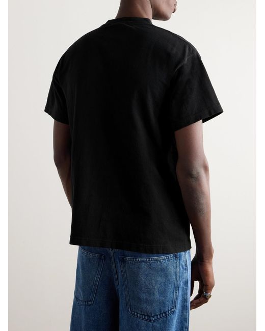 Born X Raised T-shirt in jersey di cotone ricamato con logo di SAINT Mxxxxxx in Black da Uomo