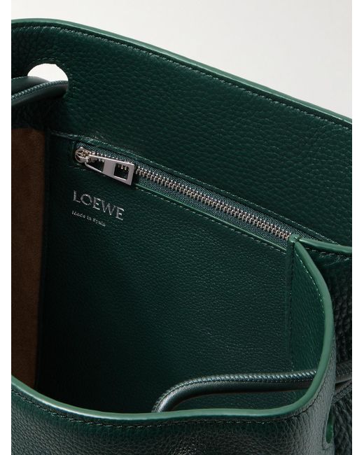 Loewe Pebble Tote aus vollnarbigem Leder in Green für Herren