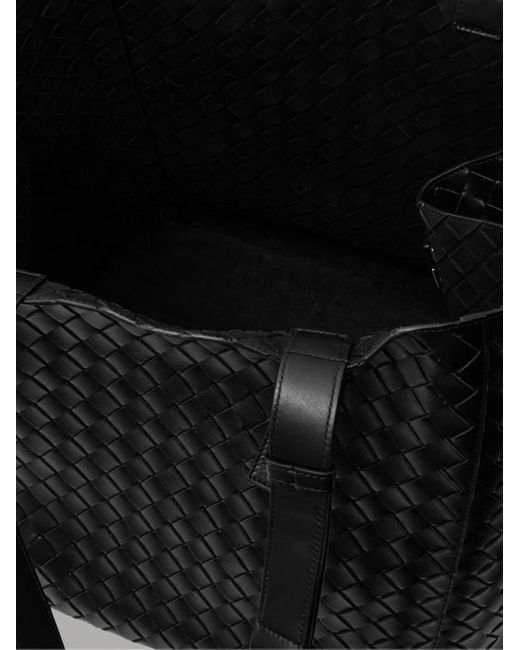 Bottega Veneta Black Avenue B. Intrecciato Leather Tote Bag for men