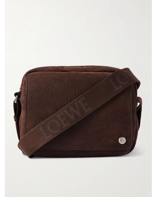 Loewe Pebble Umhängetasche aus vollnarbigem Nubukleder mit Verzierungen in Brown für Herren