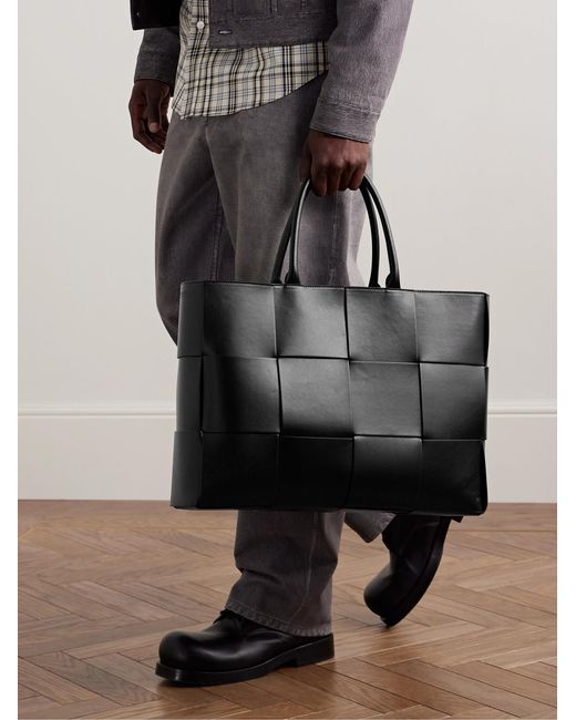 Bottega Veneta Black Large Arco Intrecciato Leather Tote Bag for men