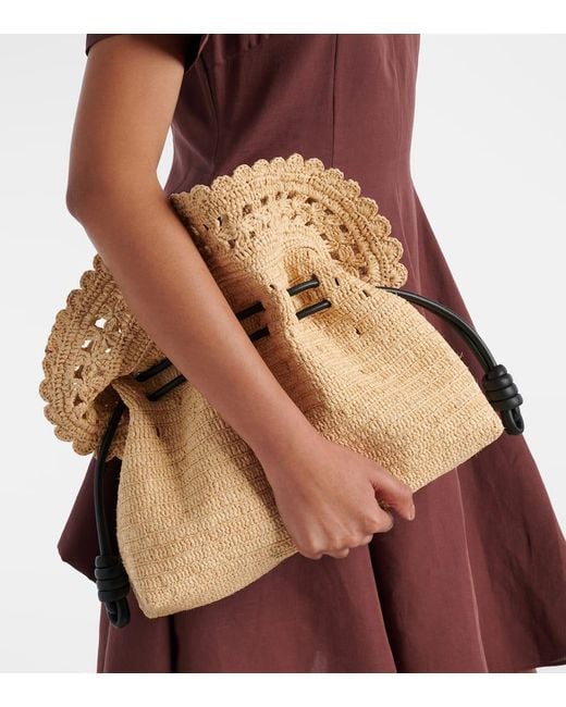 Loewe Natural Clutch Flamenco Medium Aus Raffiabast