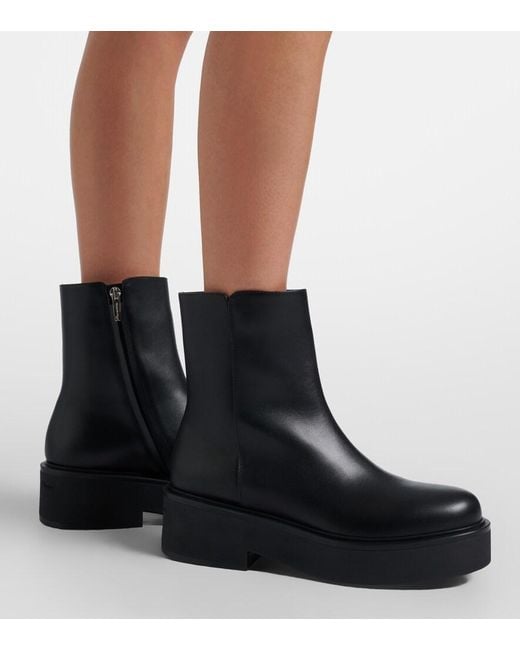 Gianvito Rossi Black Hiro Leather Ankle Boots