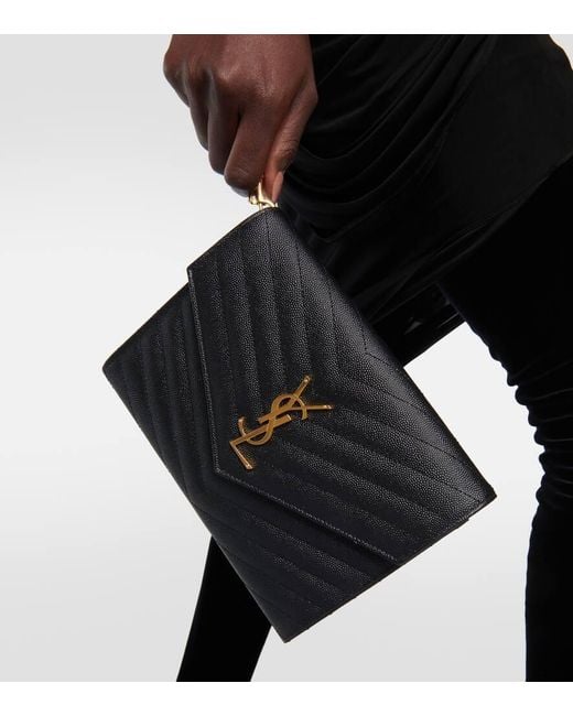 Saint Laurent Black Clutch Cassandre Aus Matelasse-Leder