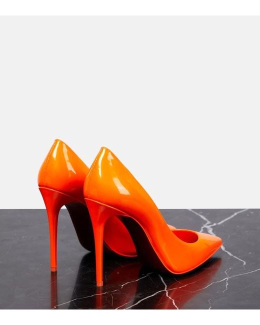 Escarpins Kate 100 En Cuir Verni Christian Louboutin en coloris Orange