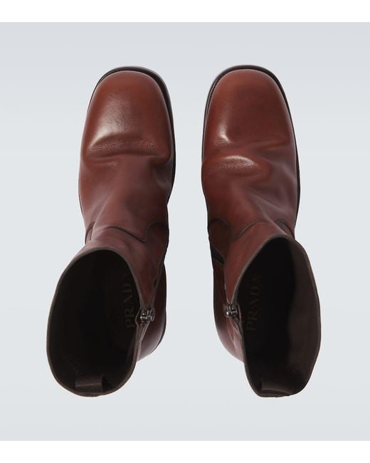 Bottines En Cuir Prada pour homme en coloris Brown