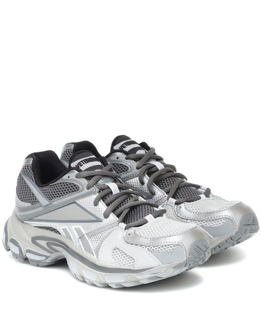 Vetements Gray X Reebok Spike Runner 200 Sneakers
