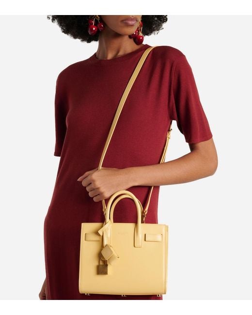 Sac De Jour Nano En Cuir Saint Laurent en coloris Metallic