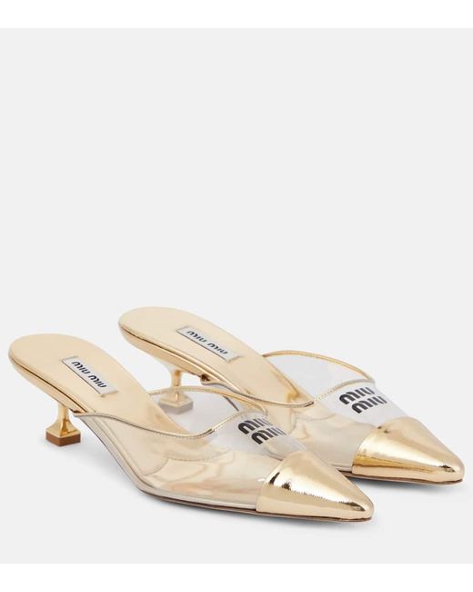 Mules De Piel Y Pvc Con Logo Miu Miu de color Natural