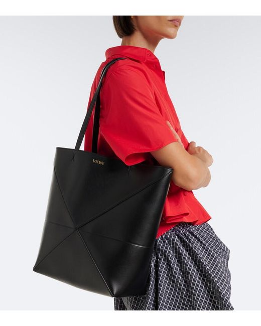 Shopper Puzzle Fold Medium di Loewe in Black