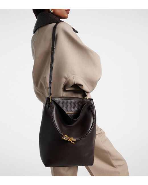 Bottega Veneta Black Andiamo Small Leather Bucket Bag