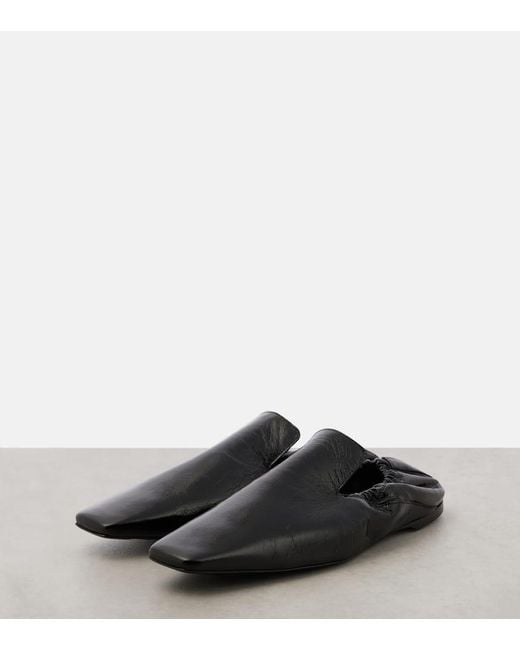 Totême  Black Slip-Ons Aus Leder