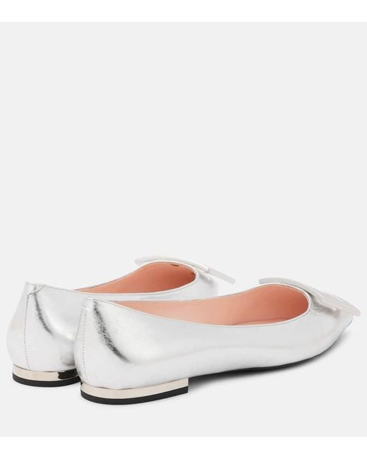 Ballerine di Roger Vivier in White