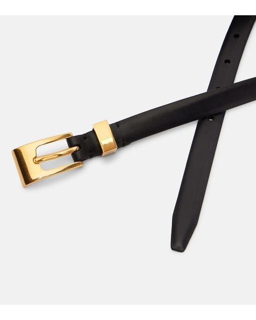 Cintura Downtown di The Row in Black
