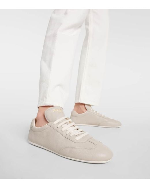Prada White Sneakers Mit Logo-Print
