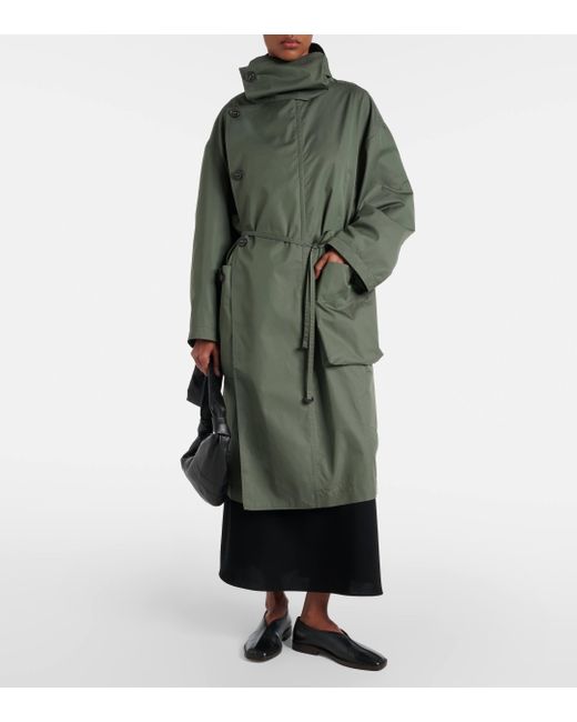 Trench-coat asymetrique en coton melange Lemaire en coloris Green
