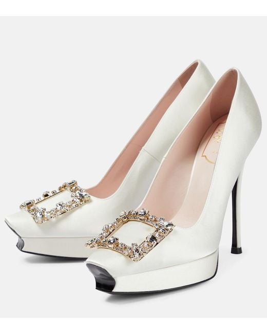Roger Vivier White Flower Strass Satin Platform Pumps