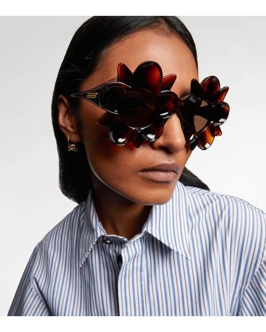 Bottega Veneta Brown Peggy Flower Round Sunglasses