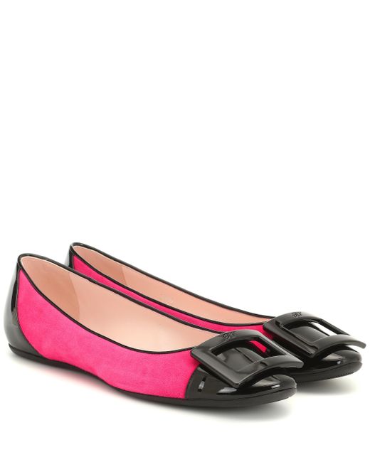 Roger Vivier Gommette Leather Ballet Flats in Pink - Lyst