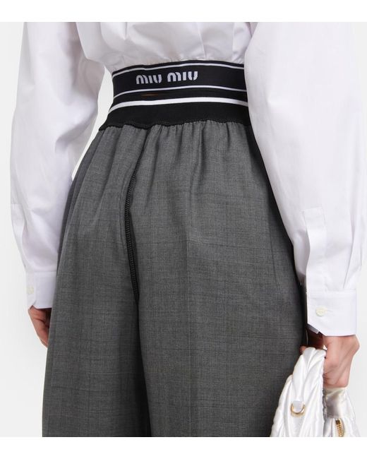 パンツ 24ss miumiu check wide slacks Logo wide-leg checked pants in grey - Miu Miu | Mytheresa