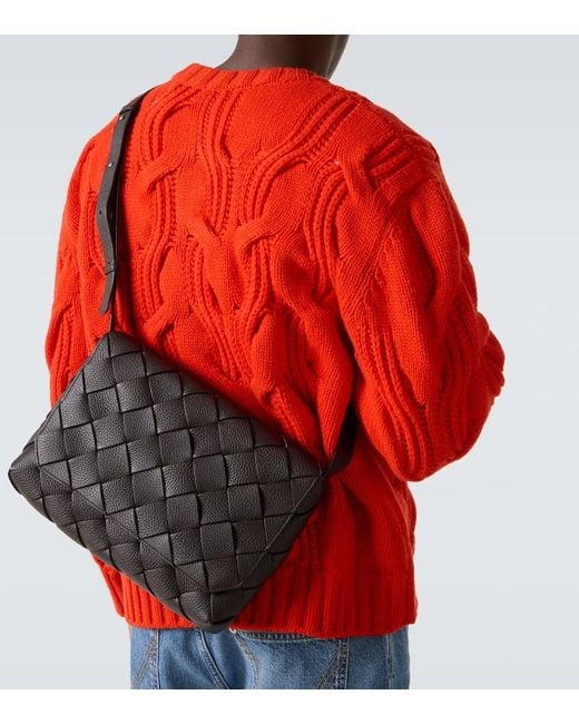 Bottega Veneta Crossbody Bag Diago Large Aus Leder in Black für Herren