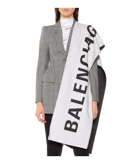 bufanda balenciaga