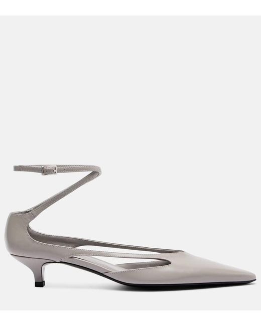 Salones De Piel Totême de color White