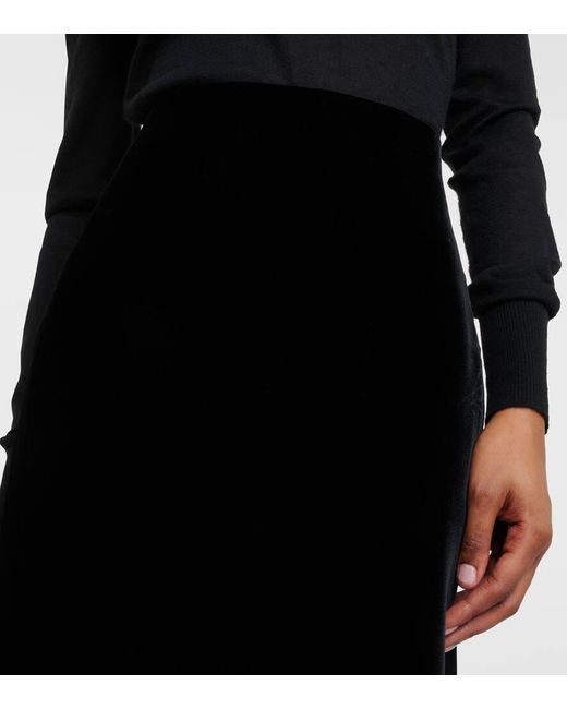 Falda larga de terciopelo Wardrobe NYC de color Black