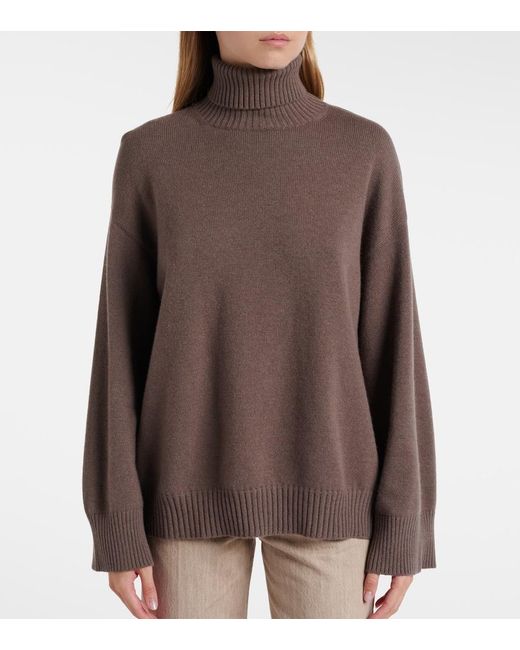 Brunello Cucinelli Brown Oversized Cashmere Turtleneck Sweater