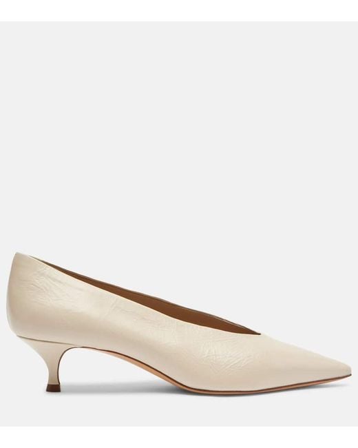 Le Monde Beryl Natural Babouche 40 Leather Pumps