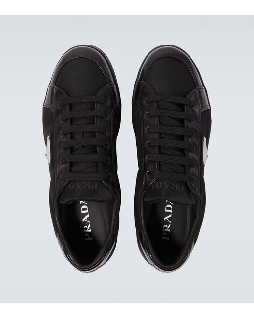 Sneakers in Re-Nylon e pelle di Prada in Black da Uomo