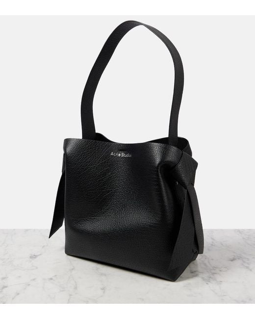 Acne Black Schultertasche Musubi Medium Aus Leder