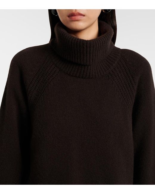 Joseph Black Loftus Cashmere Turtleneck Sweater